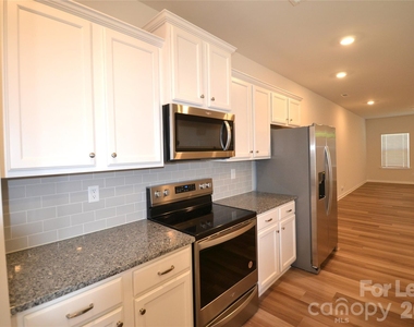 206 Culpepper Creek Way - Photo Thumbnail 10