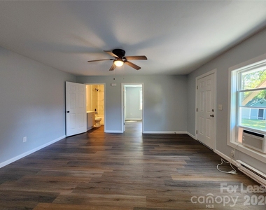 506 Cook Street - Photo Thumbnail 4
