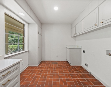 3431 Kiesthill Drive - Photo Thumbnail 27