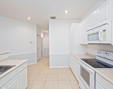 1864 S Dovetail Drive - Photo Thumbnail 16