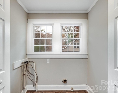 721 Broad Street - Photo Thumbnail 6