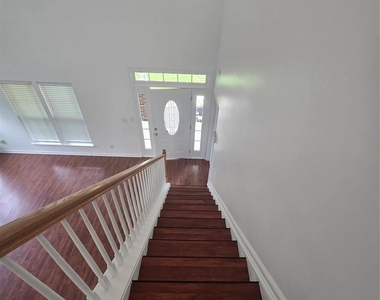 8815 Korniv Drive - Photo Thumbnail 19