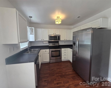 8815 Korniv Drive - Photo Thumbnail 4