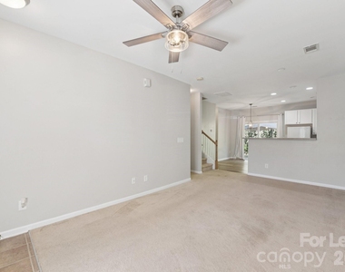 124 Clydesdale Court - Photo Thumbnail 5