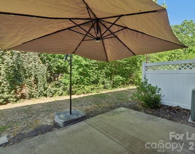 124 Clydesdale Court - Photo Thumbnail 24