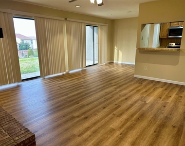 927 Signal Ridge Place - Photo Thumbnail 1