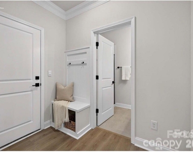 2869 Atwater Pond Circle - Photo Thumbnail 15