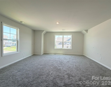 2869 Atwater Pond Circle - Photo Thumbnail 22