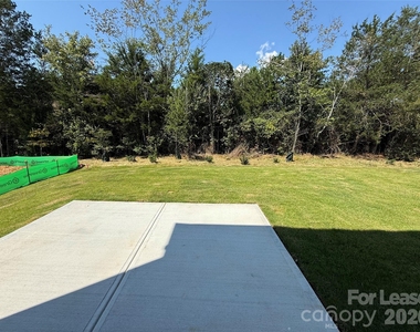 2869 Atwater Pond Circle - Photo Thumbnail 34