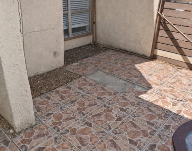 3121 Park Lane - Photo Thumbnail 17