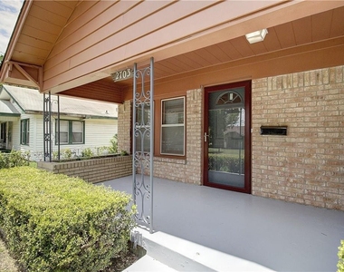 2703 Galvez Avenue - Photo Thumbnail 1