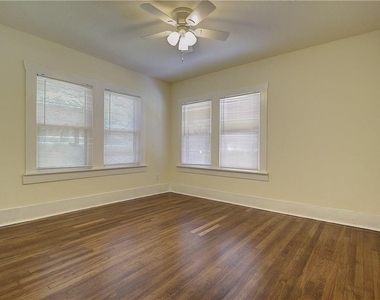 2703 Galvez Avenue - Photo Thumbnail 11