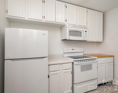 564 Wakefield Drive - Photo Thumbnail 5
