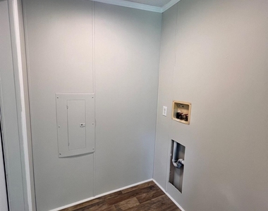 4667 Jack Brown Road - Photo Thumbnail 8