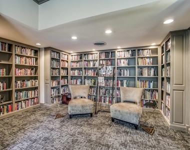 3883 Turtle Creek Boulevard - Photo Thumbnail 18