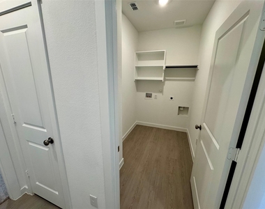 3008 Dutch Road - Photo Thumbnail 18