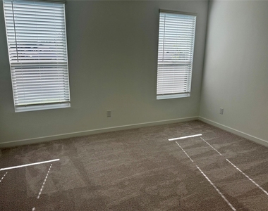 3008 Dutch Road - Photo Thumbnail 16