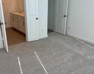 3008 Dutch Road - Photo Thumbnail 11