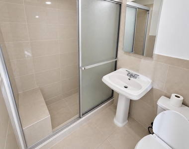 43 Sw 11th Street - Photo Thumbnail 5