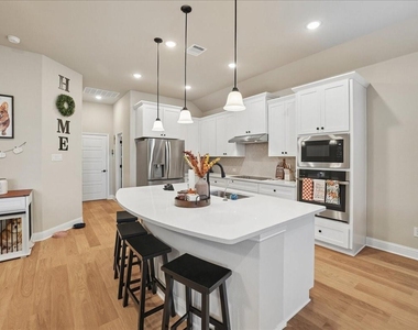 10329 Dittany Lane - Photo Thumbnail 12