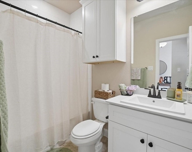 10329 Dittany Lane - Photo Thumbnail 27