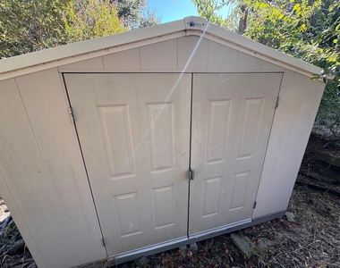 4227 High Mesa Drive - Photo Thumbnail 32