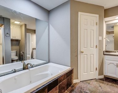 4227 High Mesa Drive - Photo Thumbnail 18
