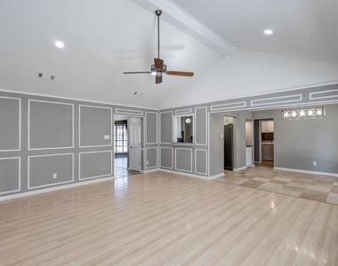 4227 High Mesa Drive - Photo Thumbnail 20
