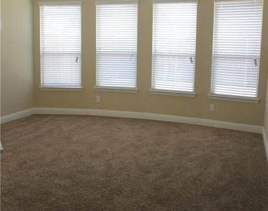14764 Crystal Beach Lane - Photo Thumbnail 6