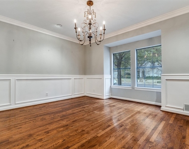 3514 Harvard Avenue - Photo Thumbnail 2