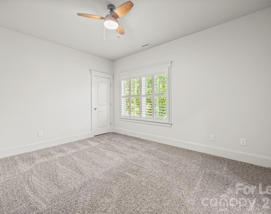 706 Kingsley Way - Photo Thumbnail 29