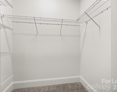 706 Kingsley Way - Photo Thumbnail 16