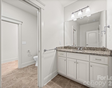 706 Kingsley Way - Photo Thumbnail 24