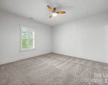 706 Kingsley Way - Photo Thumbnail 22