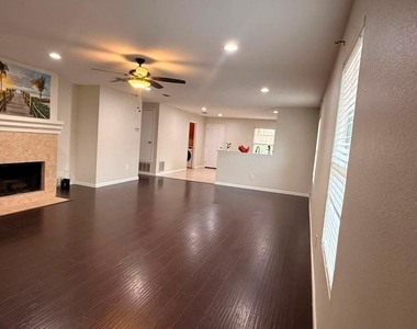 3106 Legend Drive - Photo Thumbnail 6