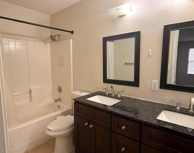 3106 Legend Drive - Photo Thumbnail 13
