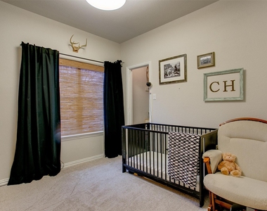 10228 Olivia Drive - Photo Thumbnail 3