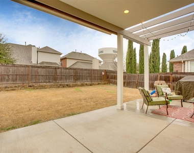 10228 Olivia Drive - Photo Thumbnail 22