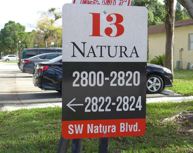 2810 Sw Natura Boulevard - Photo Thumbnail 8