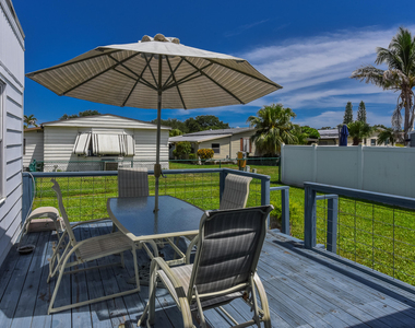 7983 Se Saratoga Drive - Photo Thumbnail 15