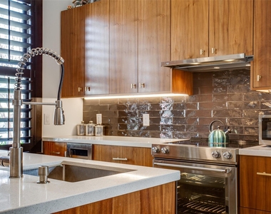 1038 Kings Highway - Photo Thumbnail 12