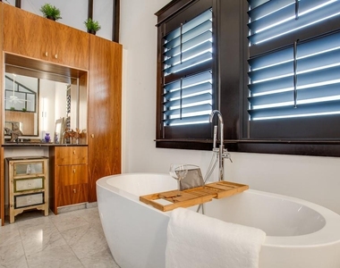 1038 Kings Highway - Photo Thumbnail 27