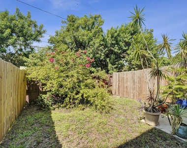 852 Nw 9th Street - Photo Thumbnail 28
