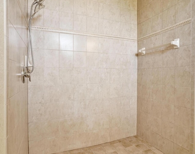 852 Nw 9th Street - Photo Thumbnail 35
