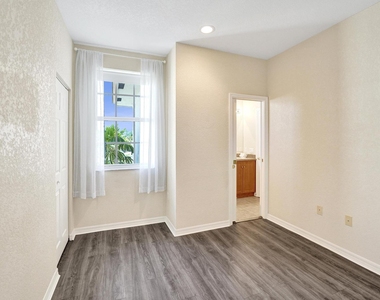 852 Nw 9th Street - Photo Thumbnail 38