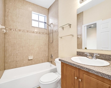 852 Nw 9th Street - Photo Thumbnail 42