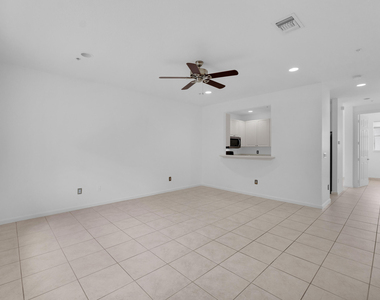3933 Monarch Lane - Photo Thumbnail 24