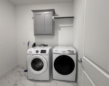 17305 Texas Pistache Drive - Photo Thumbnail 8