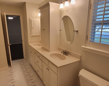 4930 Sugar Mill Road - Photo Thumbnail 11