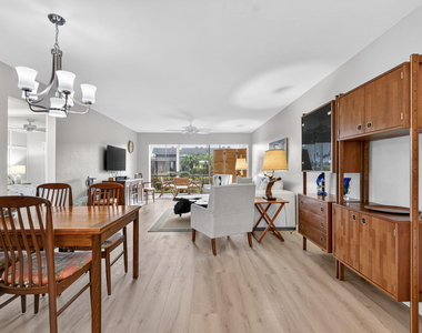755 Saturn Street - Photo Thumbnail 7